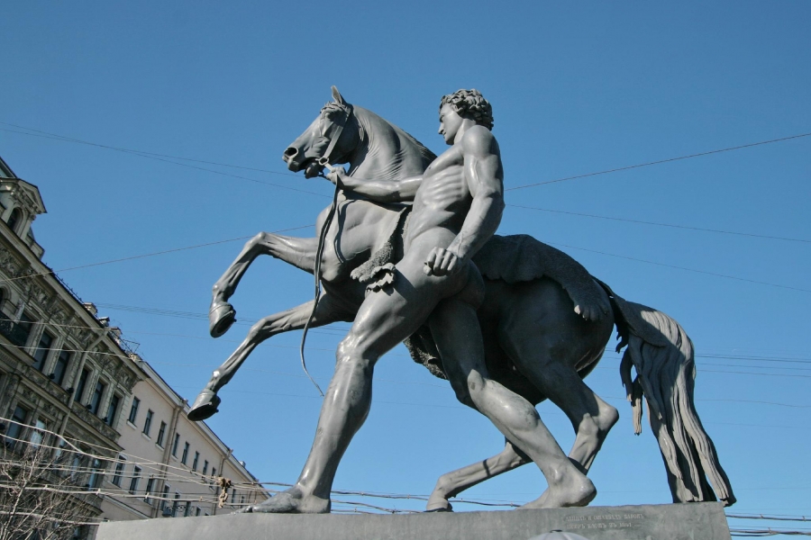 Аничков мост в Санкт-Петербурге, кони Клодта