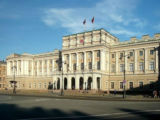 Мариинский дворец в Петербурге - фото