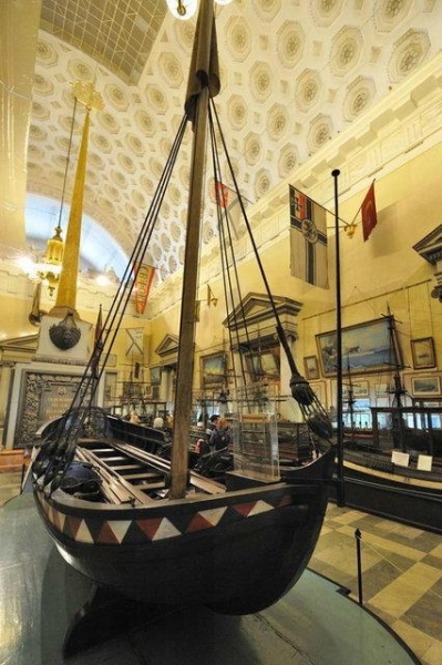 Военно-морской музей в Петербурге фото