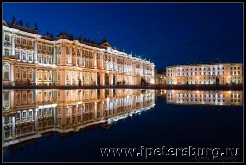Эрмитаж Петербург - вид ночью