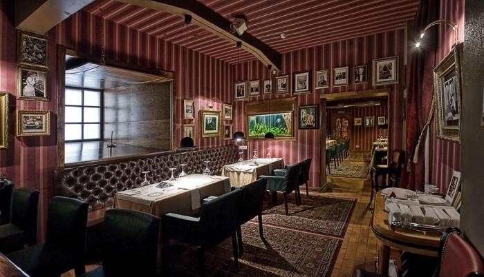 Ресторан «48 стульев» в Петербурге - фото